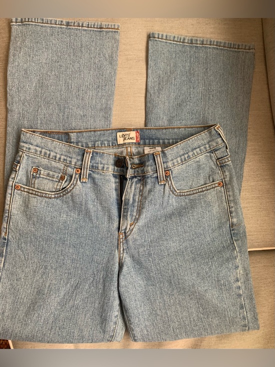 Levi's Denim - Levi's Women's Light Wash Straight Leg Jeans